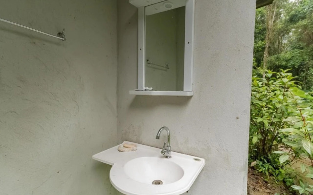 Hostel e Camping Rio das Pedras