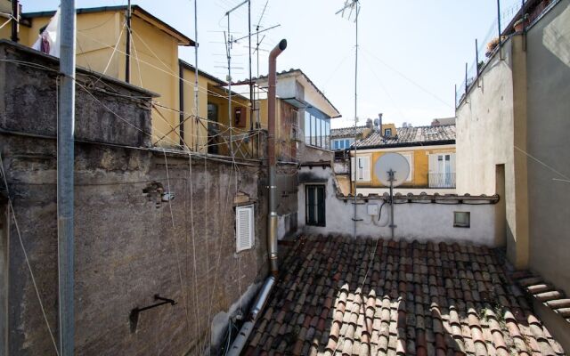 Spagnoli Roof Terrace Navona Sq