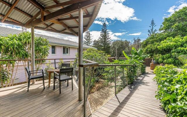 Byron Bay Accom 8 South Beach Lane Riverhouse