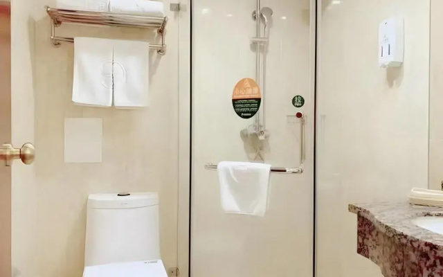 Отель GreenTree Inn Beijing Fangshan Liangxiang University Town Hotel