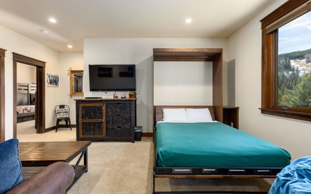 47 River Run Townhomes 3 Bedroom Townhouse by RedAwning