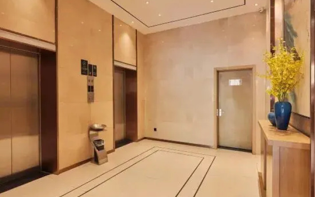 Zhumadian City Boutique Hotel