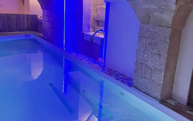 Vianna Suites & Spa