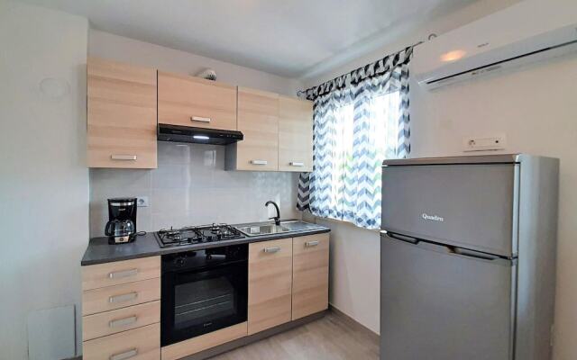 Beautiful Apartment in Labin With 1 Bedrooms