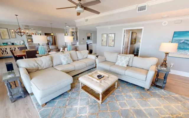 Oceania 405 3 Bedroom Condo by RedAwning