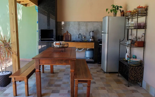 Casa com Piscina e Churrasqueira no Pantanal