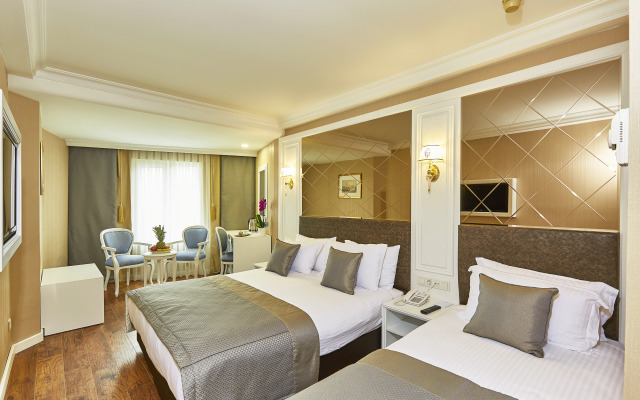 Seres Hotel Old City