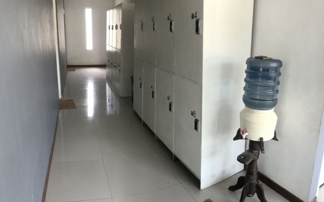 The Packer Box - Hostel
