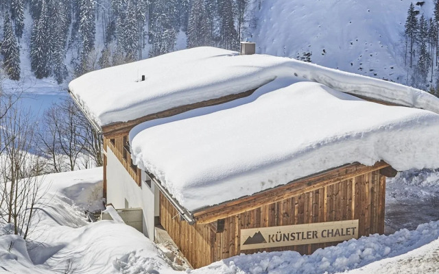 Modern Chalet With Sauna