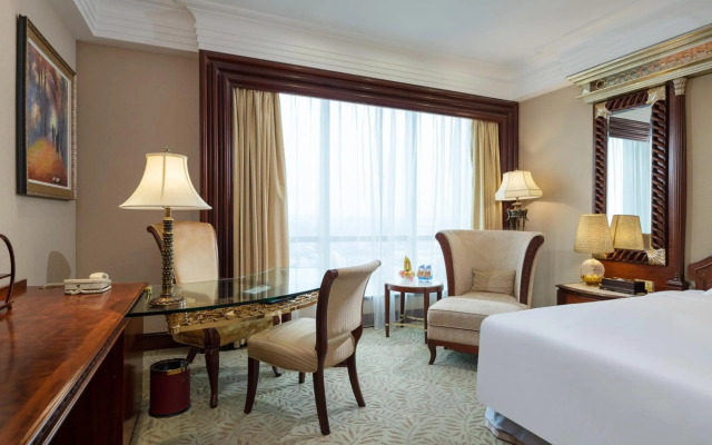 Regal Palace Hotel