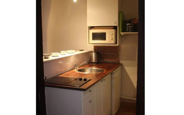 Montmartre Apartments Cezanne