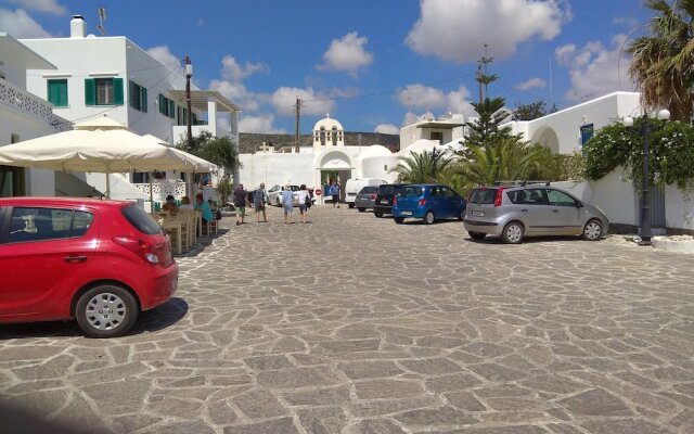 Traditional island house