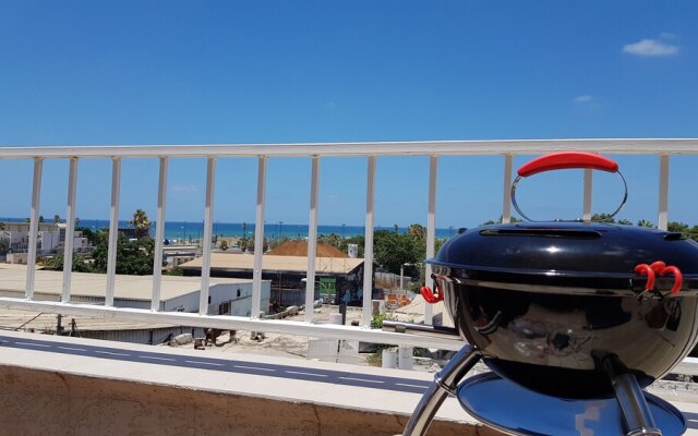 Unique Roof apartment with sea view