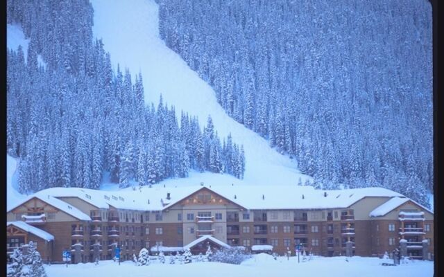 Copper Springs at East Village by Copper Mountain Lodging