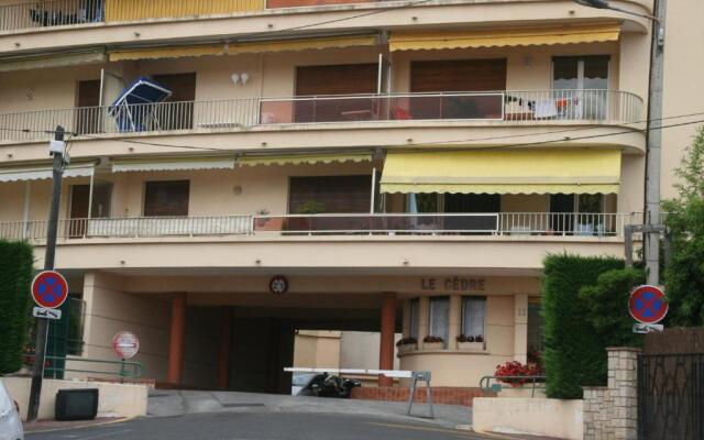 Cannes beaches 3 mn Super quiet 1 BR - 6 PAX with balcony by Olam Properties