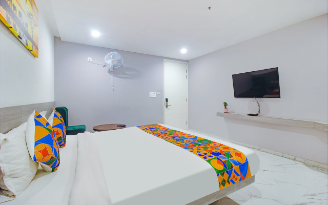 Fabhotel Ssr Fern Suites