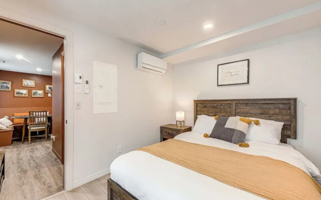 Quebec City 2 Bedroom Treasure