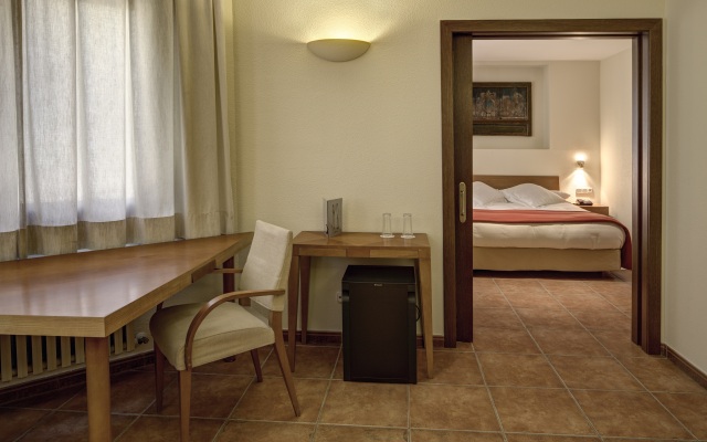 Abba Xalet Suites Hotel