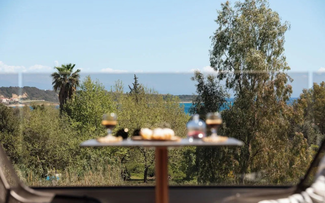 Reveli Suites