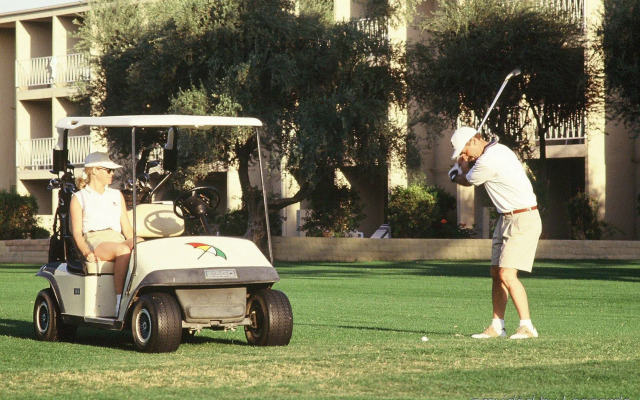 WorldMark Palm Springs - Plaza Resort and Spa