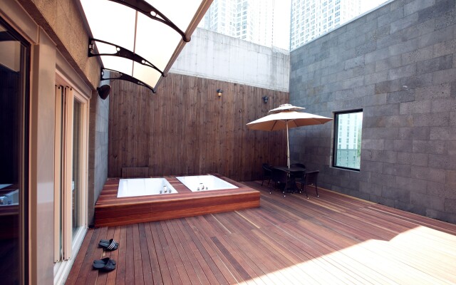 Hotel 109
