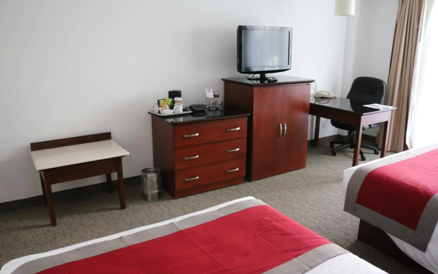 Radisson Poliforum Plaza Hotel Leon