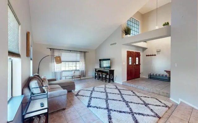 Family Oasis Ranch 3BR Pool Mystic Falls