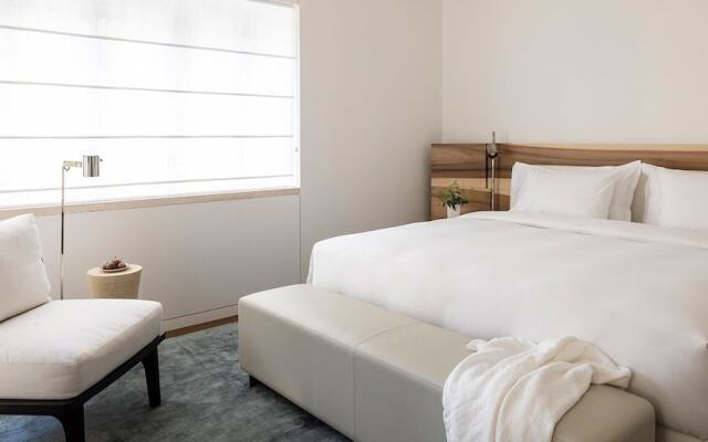 R48 Hotel and Garden