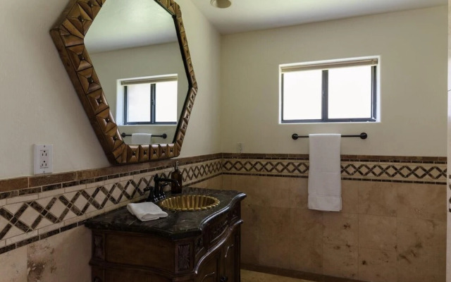 Rancho Cristal - Desert Oasis w Waterslide & Sauna