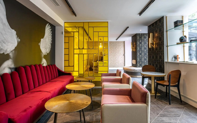 Hôtel Nude Paris - Color Vision