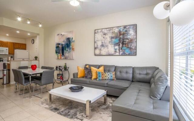Spectacular 3bd/2ba Townhouse close to Disney