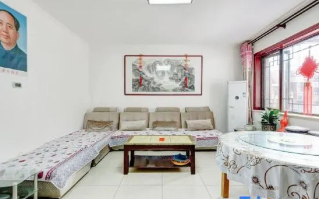 The Water Town of Gubei Easy House