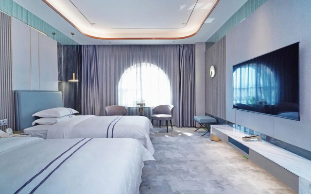 Royal International Hotel – Guest Rooms – Urumqi
