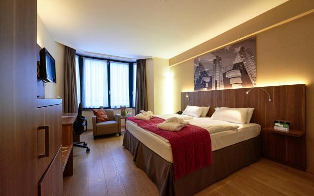Holiday Inn Brussels Schuman