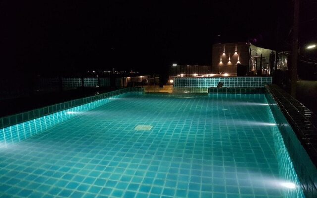 8IK88 Phuket - Adults Only