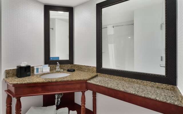 Hampton Inn Atlanta - Newnan