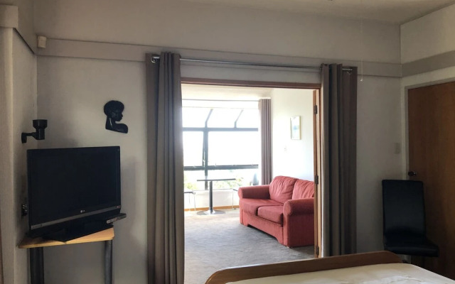 Mount Hobson Apartments