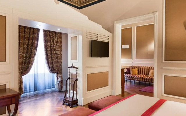 Catalonia Las Cortes Hotel