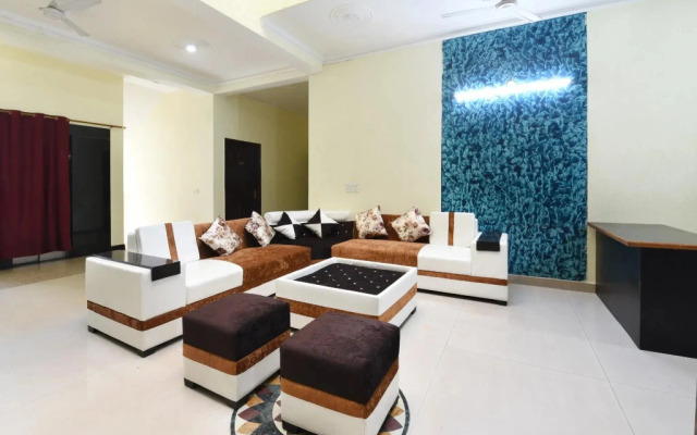 Vashu Residency By OYO Rooms
