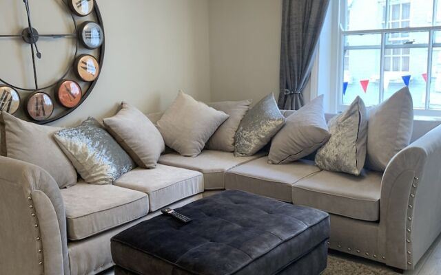 Impeccable 1-bed Apartment in the Heart of Hexham