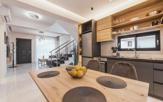 Villa Infinity Theo With 4 Bedrooms and 4 Bathrooms