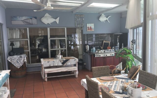 Isle La Breeze Guesthouse