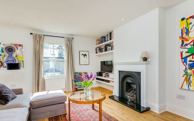 Gorgeous 1BR West London Gem