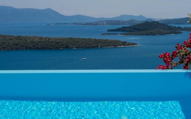 Stunning Seaviews Pool Beach - Pasithea