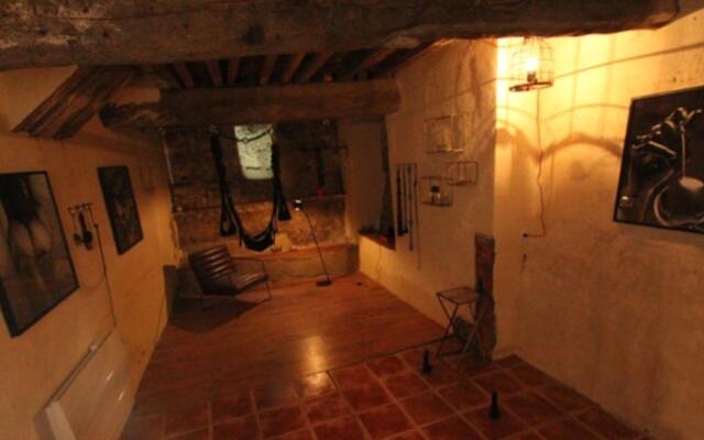 Love room Perpignan donjon 35mn de Perpignan