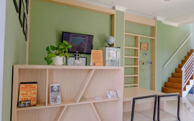 SPOT ON 1712 Griya Shanta Residence