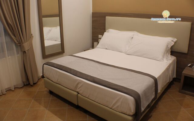 Hotiday Room Collection - Napoli Residenza Scarlatti