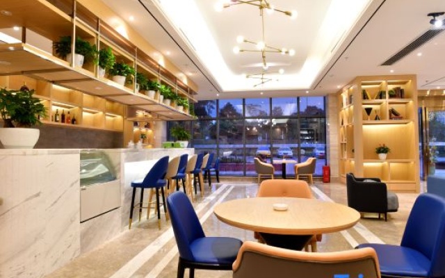 Kailiade Hotel (BYD Industrial Park, Yuntang Campus of Changsha Institute of Technology) – Business – Changsha