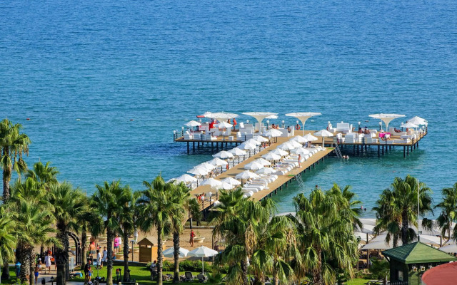 Bellis Deluxe Hotel