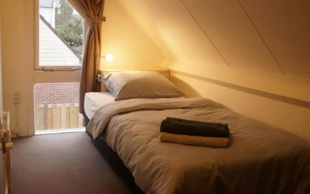 Holiday Home in Noordwijkerhout With Garden